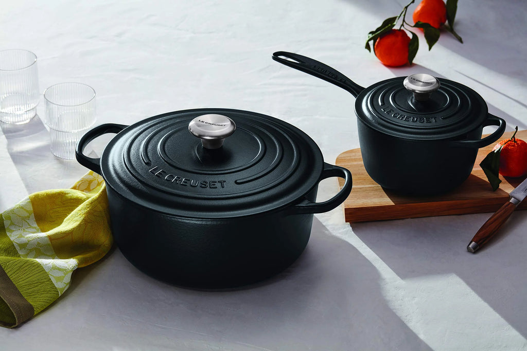 Enameled Cast Iron Round Dutch Oven, 7.25 qt., Licorice N57422