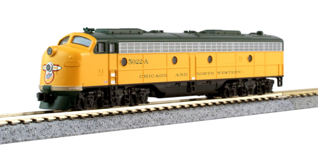 N E8A w/DCC Passenger Set X68522