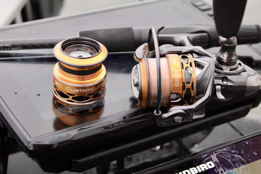 Gray Spinning Fishing Reel R738