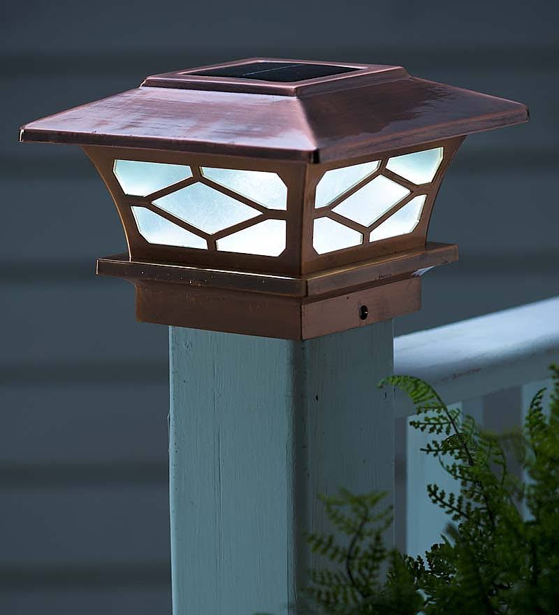 Set of 2 White Solar Post Cap Lights P29566