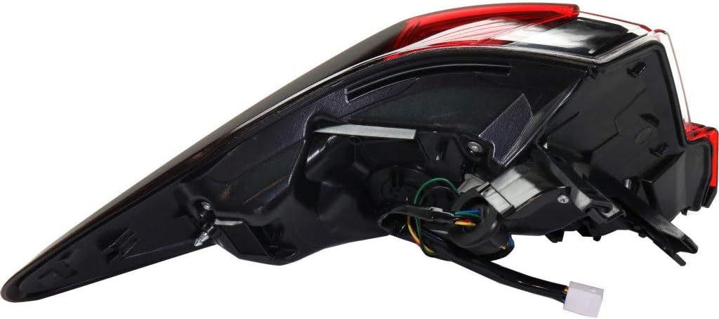 Tail Light Assembly Passenger Side M80151