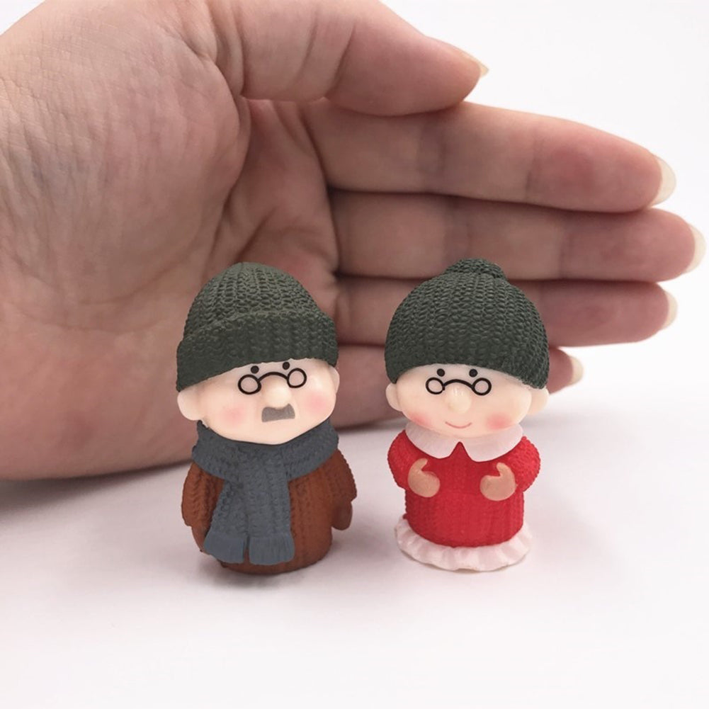 Grandparents Action Figure Set, Dollhouse People Grandma and Grandpa Miniature Decor E864961