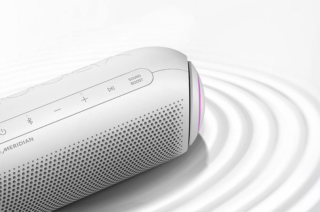 White Portable Bluetooth Speaker I6299