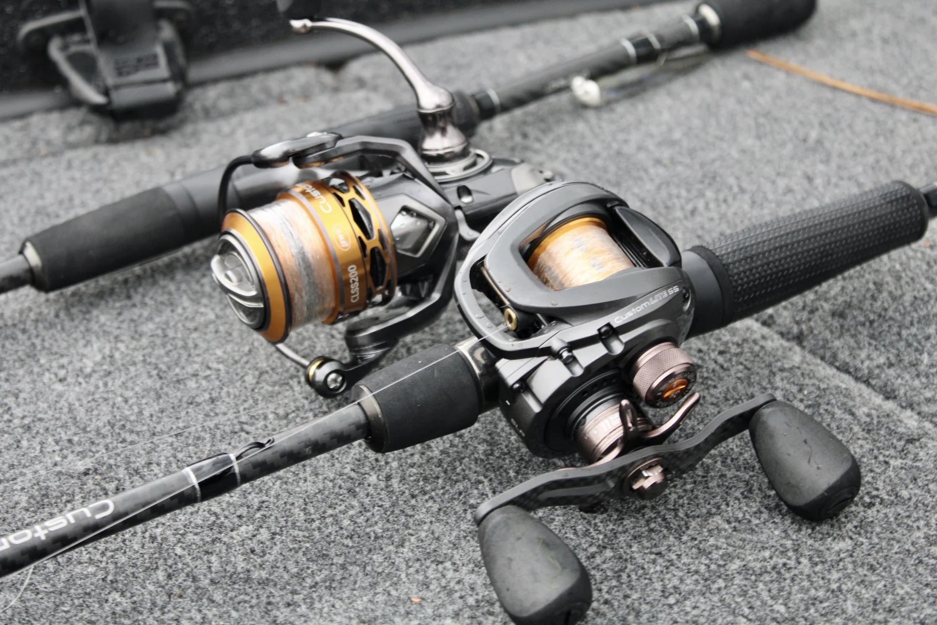 Gray Spinning Fishing Reel R738