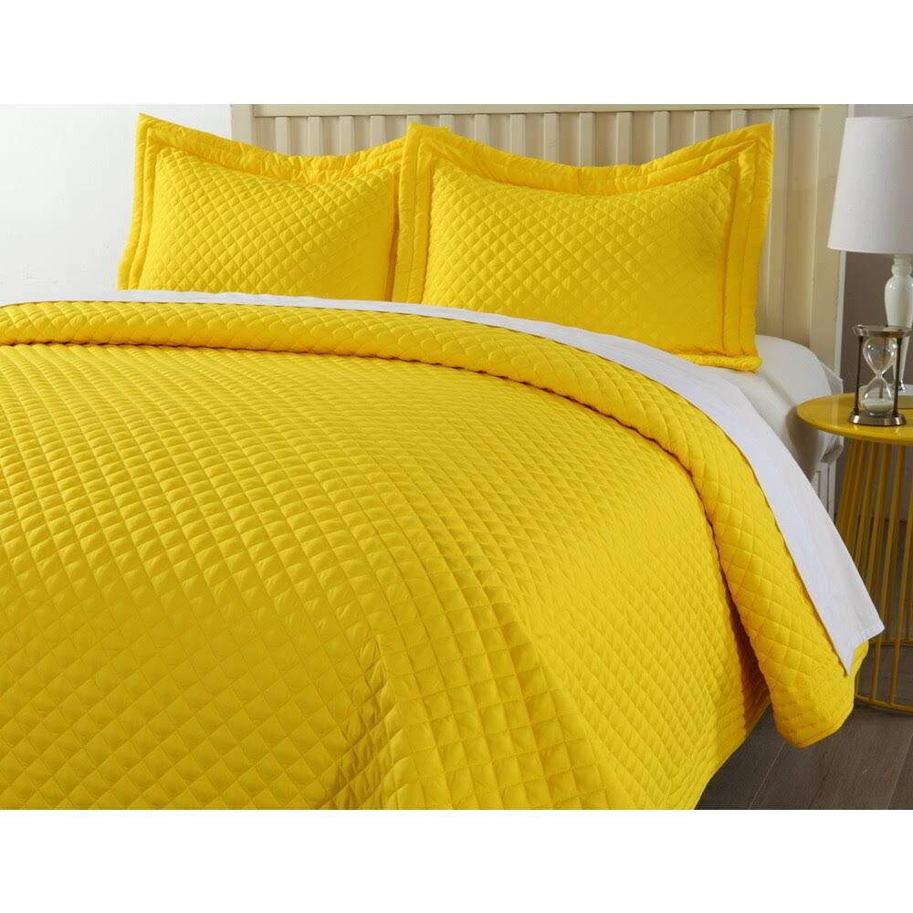 Sage Microfiber Water Resistant Quilt or Shams Q1146