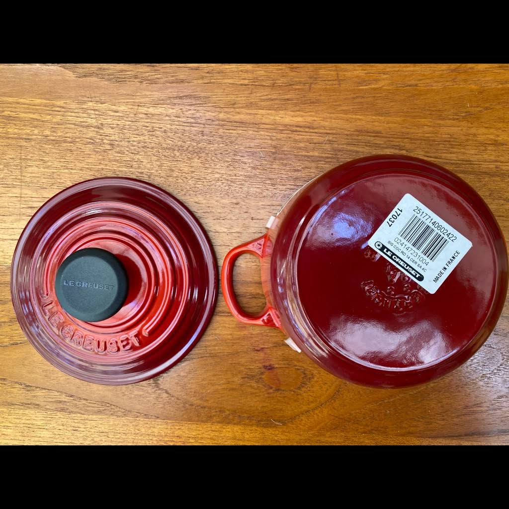1-Quart Cast Iron Round Dutch Oven R2302