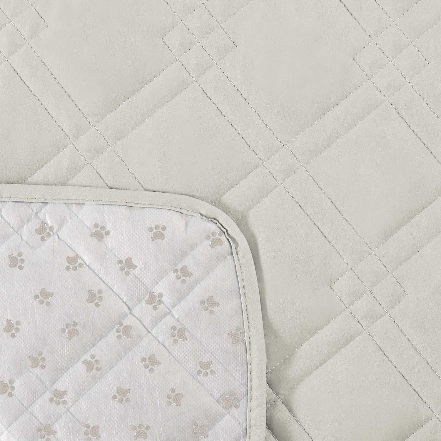 White Seamed Waterproof One-Piece Sofa Cover for 3 Seaters H7074