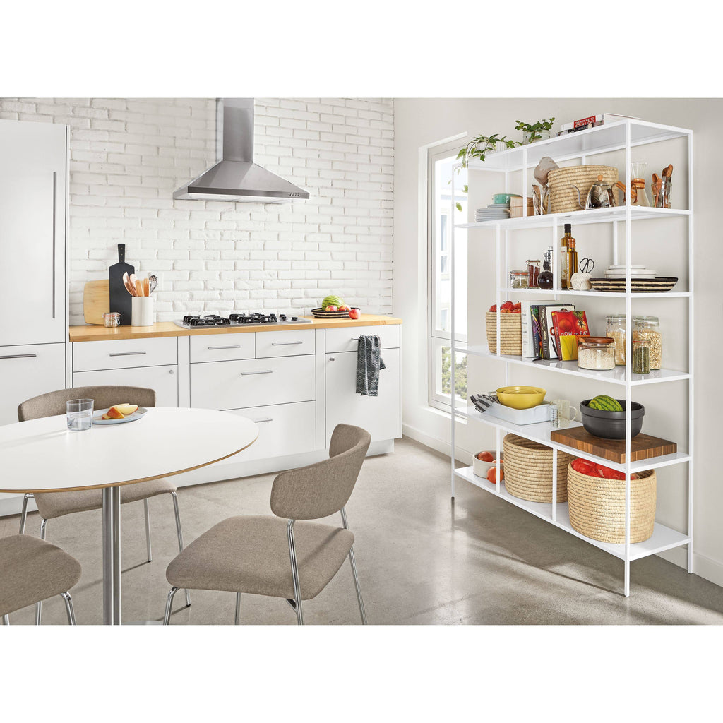 Scarlet Bookcase Q993